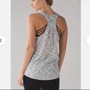 Lululemon Salute the Sun Singlet Tank II Tiger Space Dye Black White Top Size 10